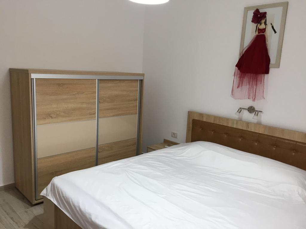 Hotel Aby Sunrise Orszowa Zewnętrze zdjęcie
