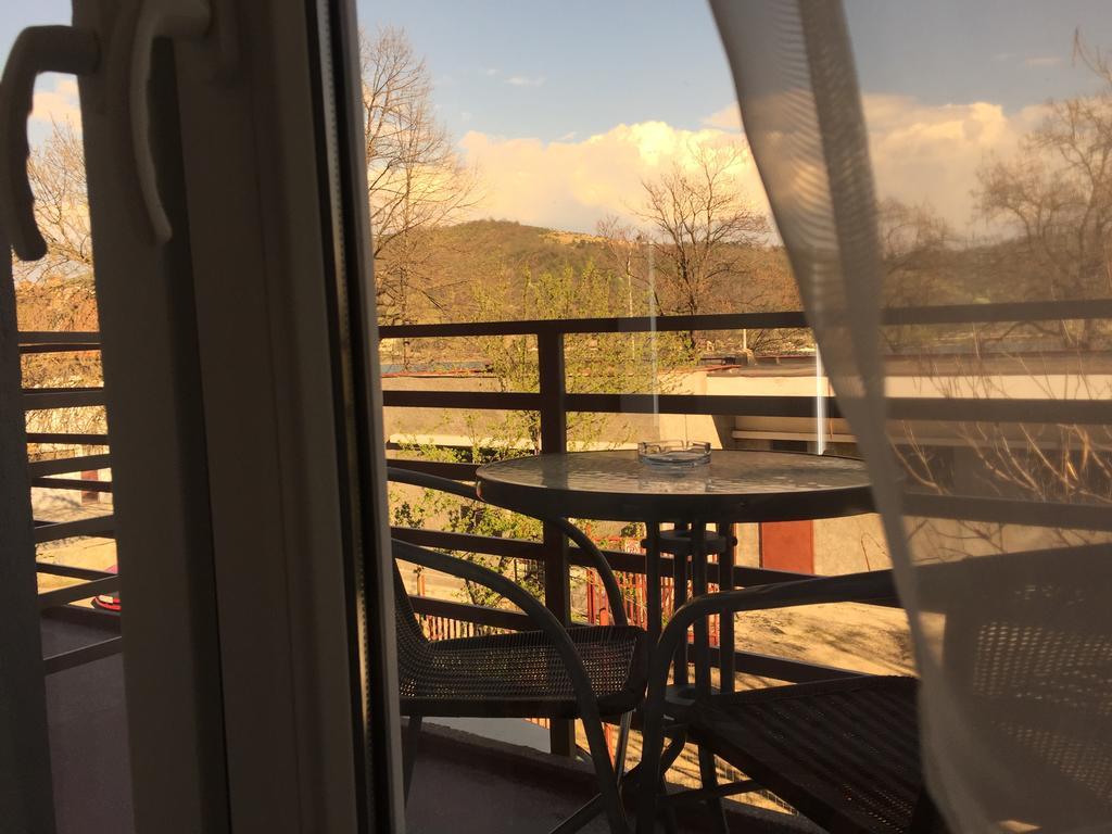 Hotel Aby Sunrise Orszowa Zewnętrze zdjęcie
