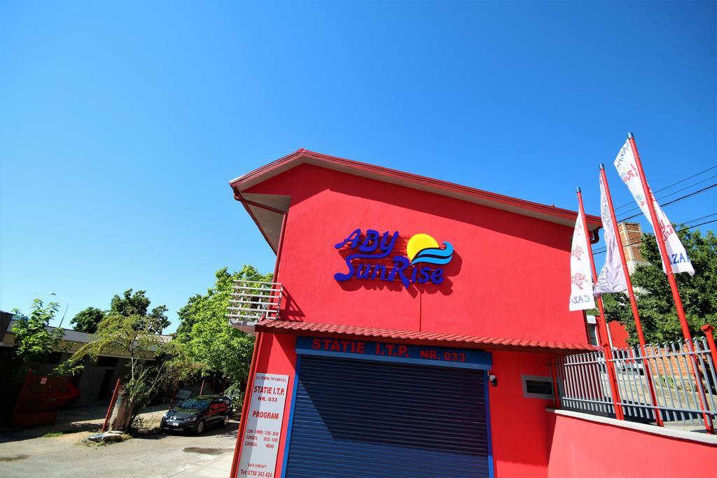 Hotel Aby Sunrise Orszowa Zewnętrze zdjęcie