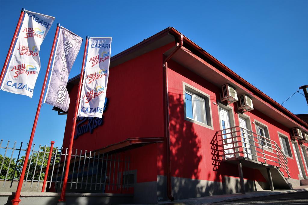 Hotel Aby Sunrise Orszowa Zewnętrze zdjęcie