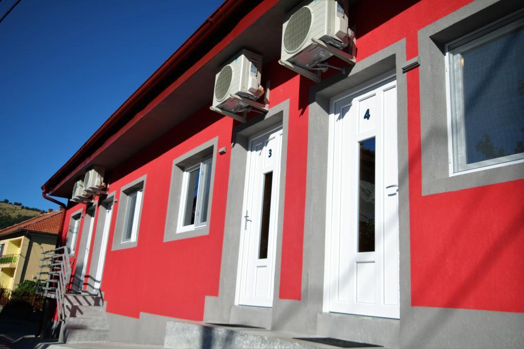 Hotel Aby Sunrise Orszowa Zewnętrze zdjęcie