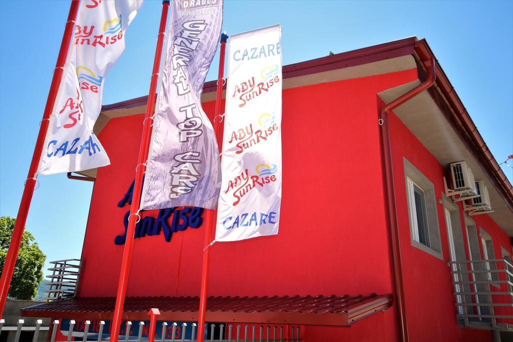 Hotel Aby Sunrise Orszowa Zewnętrze zdjęcie