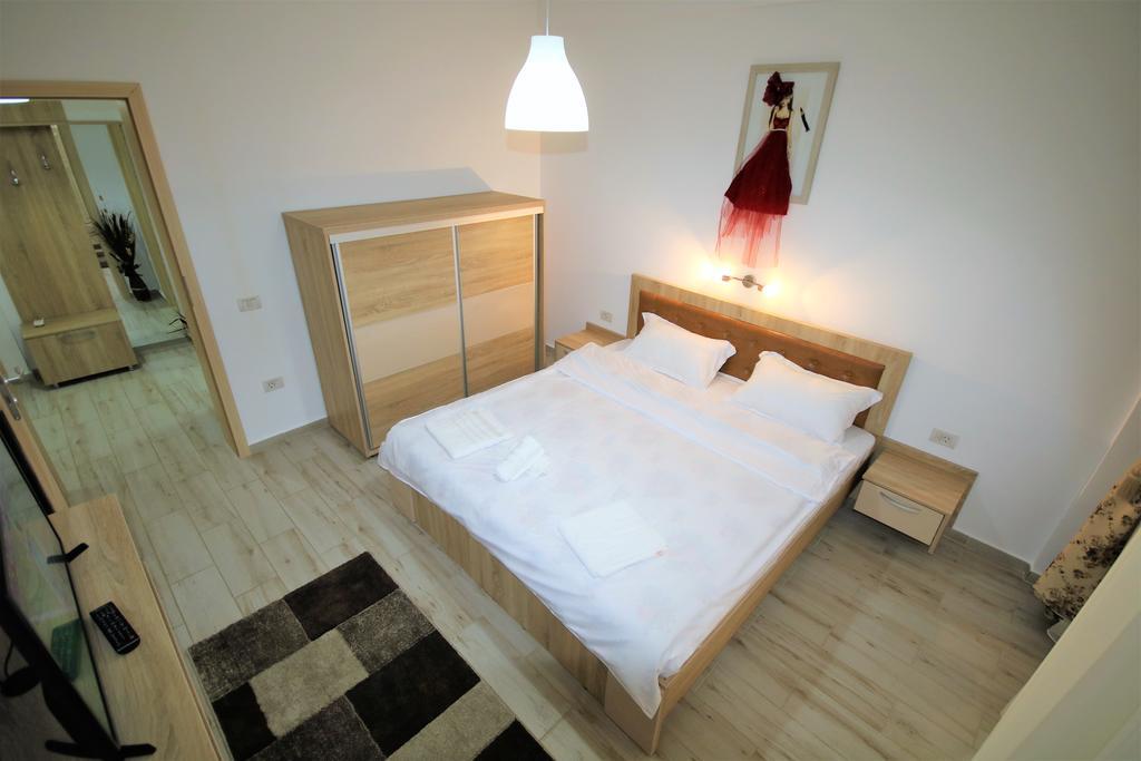 Hotel Aby Sunrise Orszowa Zewnętrze zdjęcie