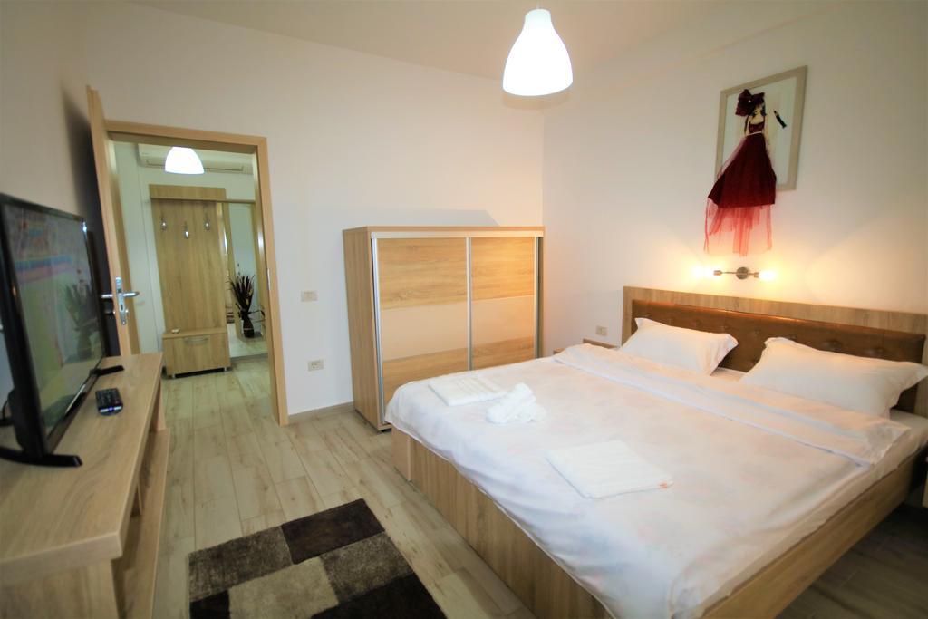 Hotel Aby Sunrise Orszowa Zewnętrze zdjęcie