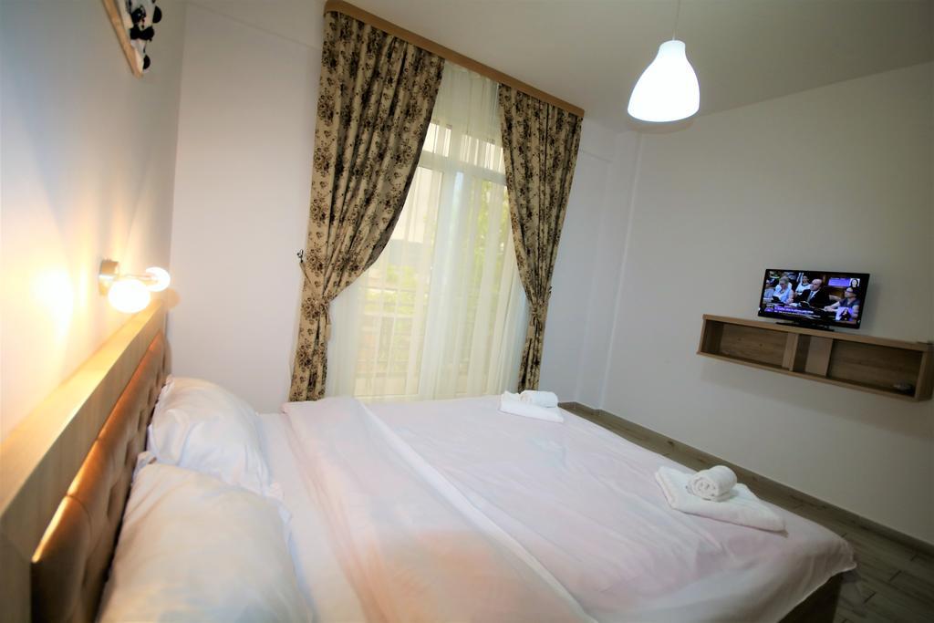 Hotel Aby Sunrise Orszowa Zewnętrze zdjęcie