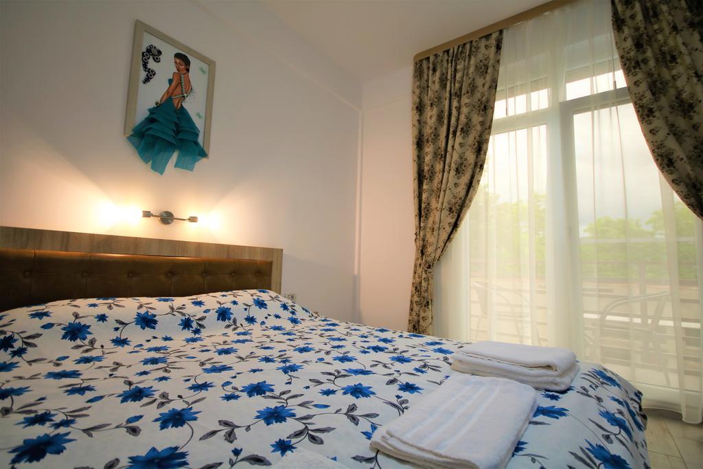 Hotel Aby Sunrise Orszowa Zewnętrze zdjęcie