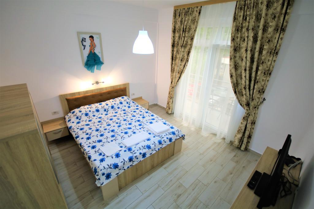 Hotel Aby Sunrise Orszowa Zewnętrze zdjęcie